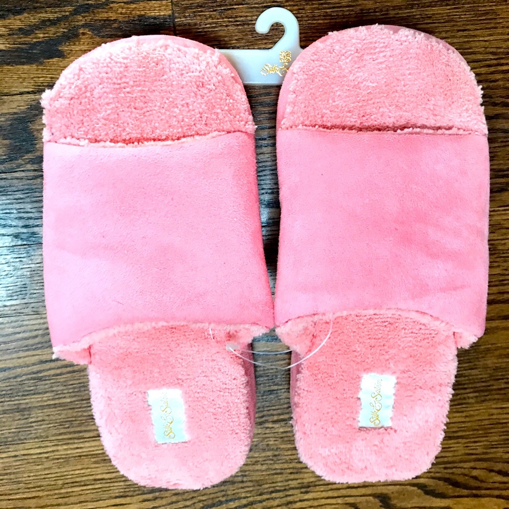 🎉HOST PICK 🎉 Pink Terry Fuzzy Slippers